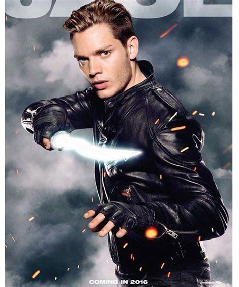‘Shadowhunters’ Star Dominic Sherwood on Jace’s .